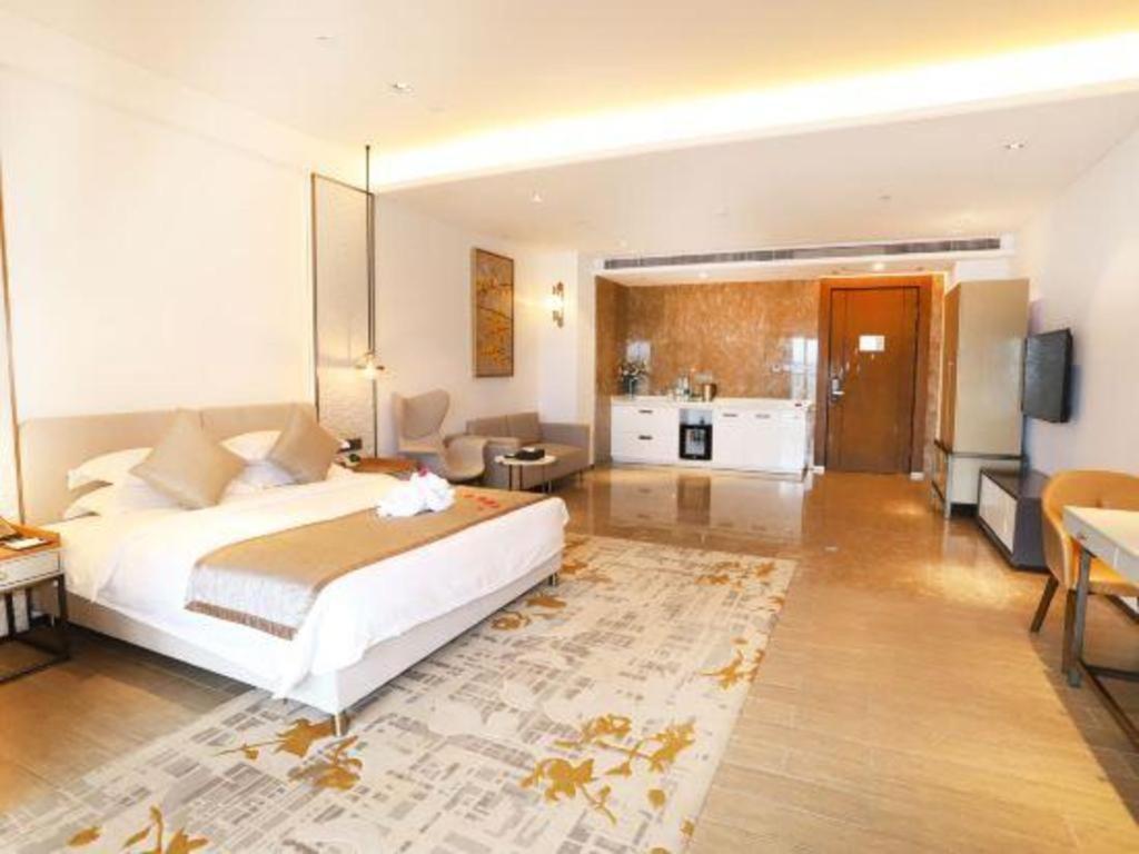 Rock Platinum Sea View Hotel Санья Экстерьер фото